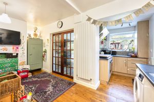 Photo 7- click for photo gallery